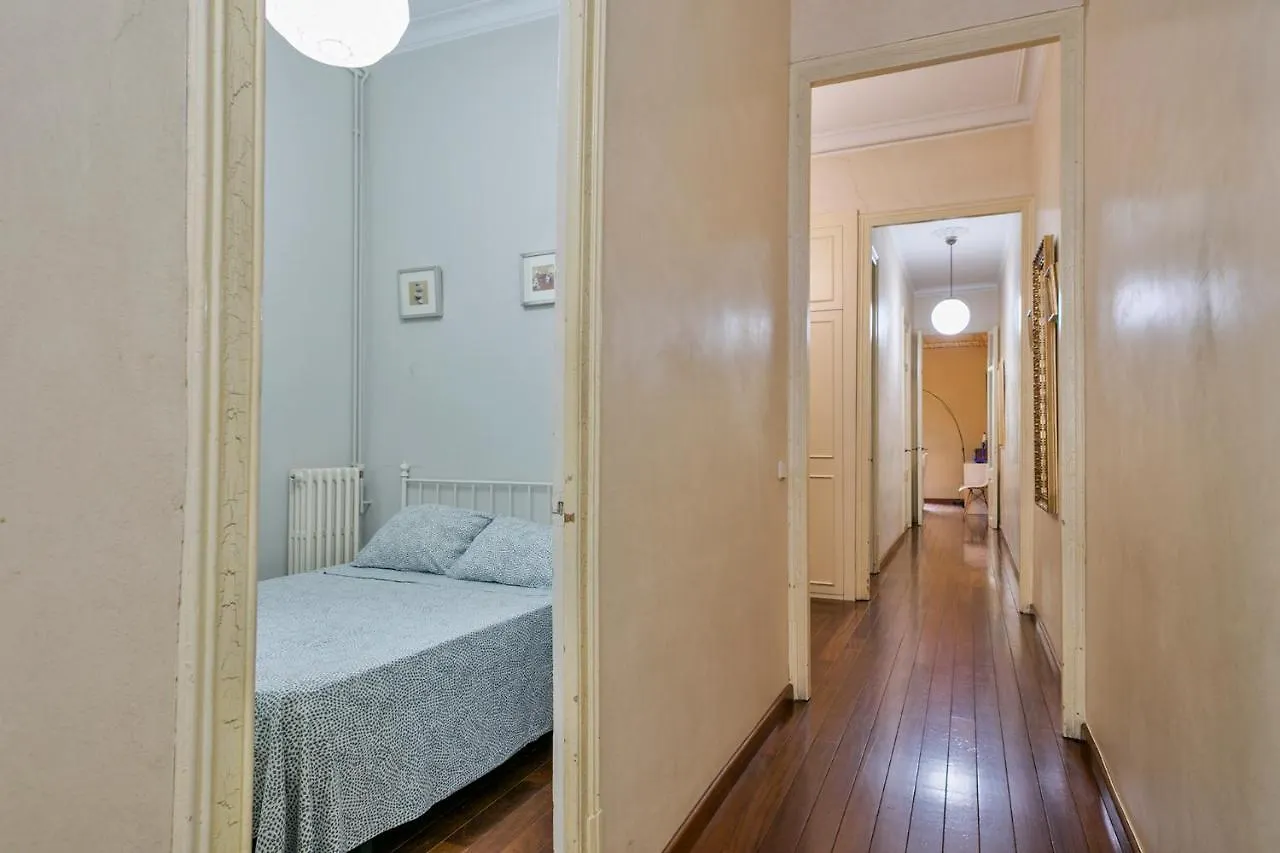 Apartamento Aribau 33 Habitaciones Barcelona