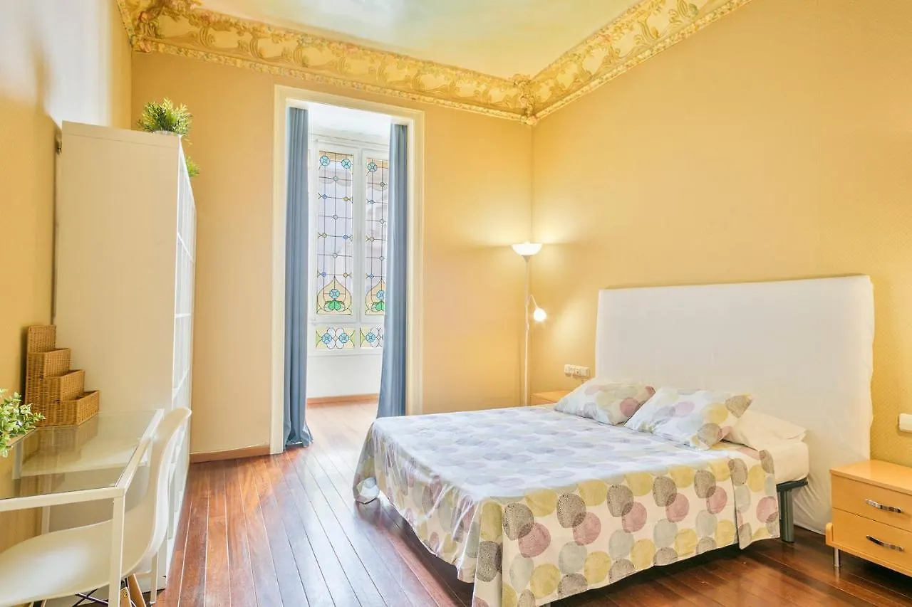 Apartamento Aribau 33 Habitaciones Barcelona